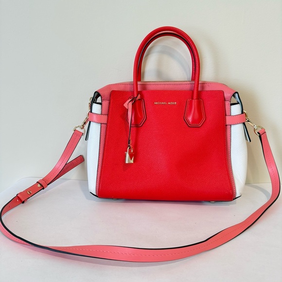 Michael Kors Mercer Handbag Crossbody Pink White Pebbled Leather Bag Belted - Picture 1 of 12